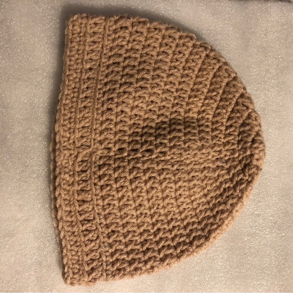 Crocheted cap - Tan - Picture 3 of 9